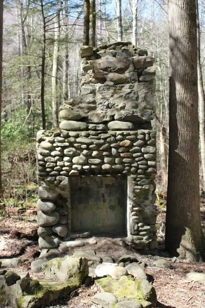 old stone fireplace at Sugarlands Valley Nature Trail 